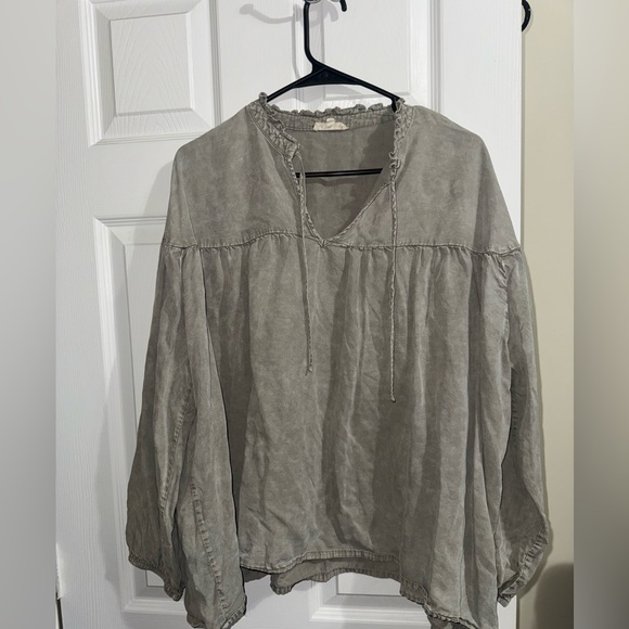 Slate Gray Flowy Blouse - Picture 3 of 7